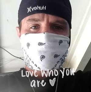 Meet your Posher, Ty